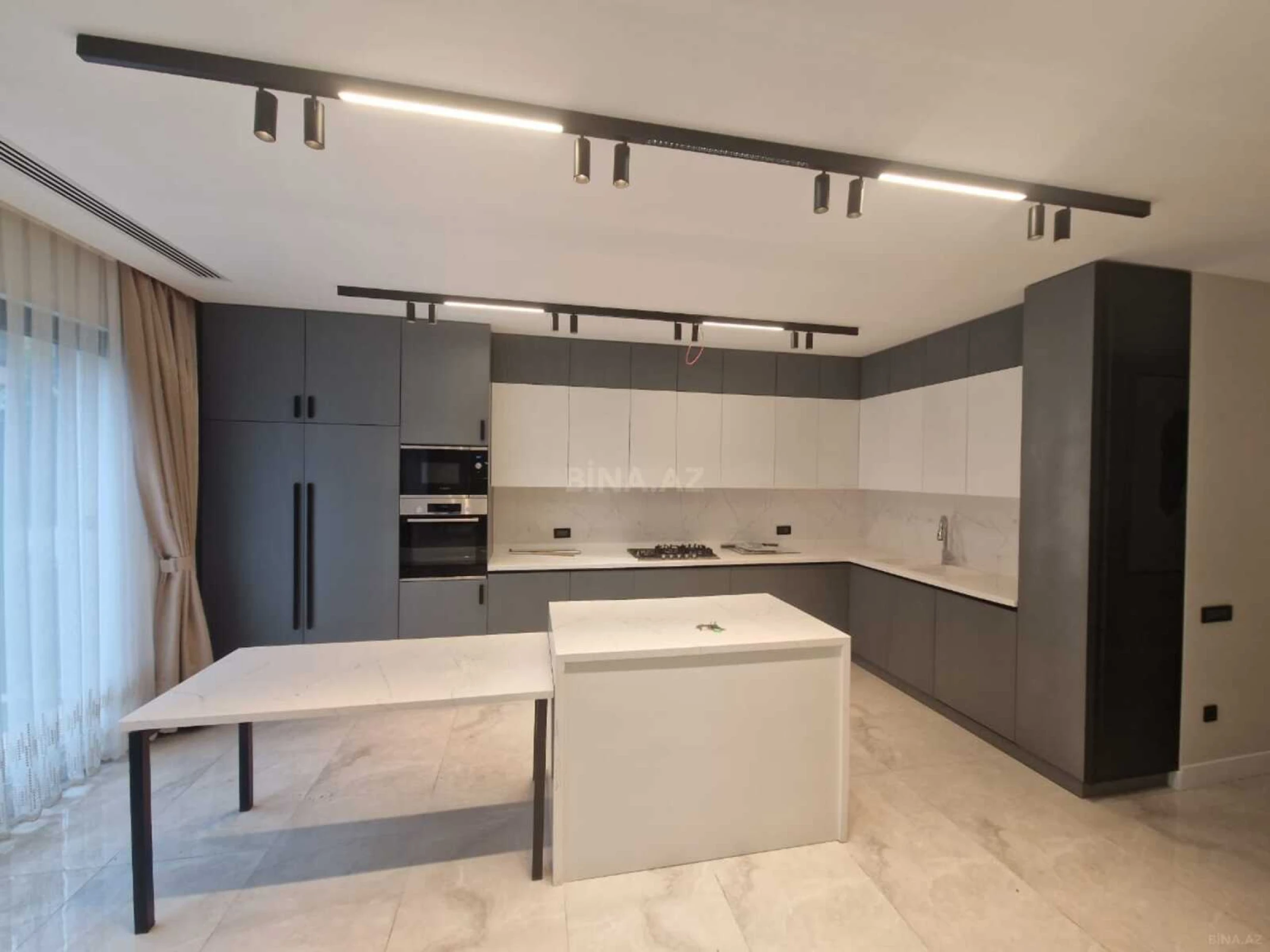 Kirayə verilir 4 otaqlı həyət evi 300 m²