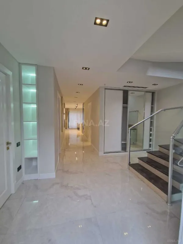 Kirayə verilir 4 otaqlı həyət evi 300 m²