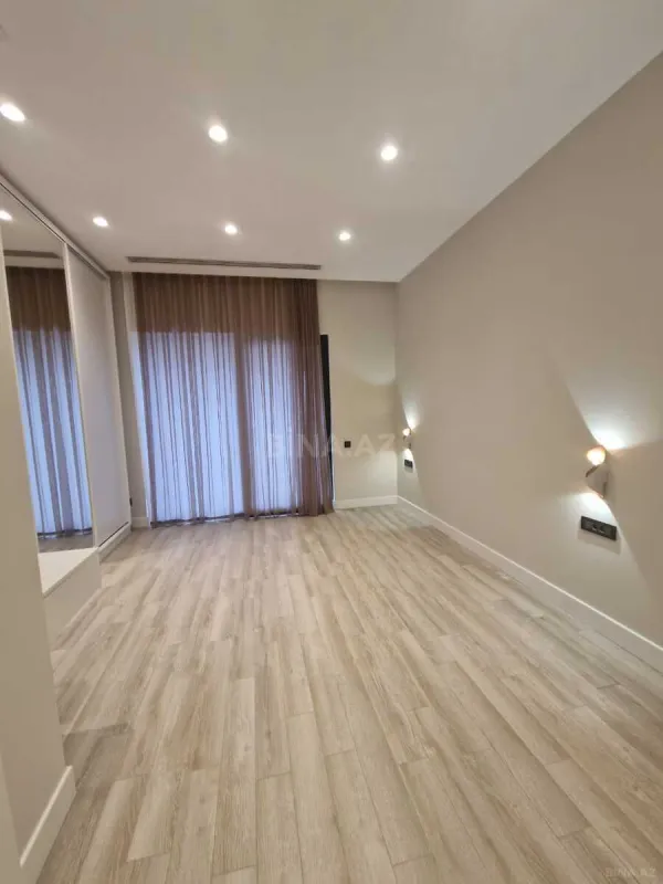 Kirayə verilir 4 otaqlı həyət evi 300 m²