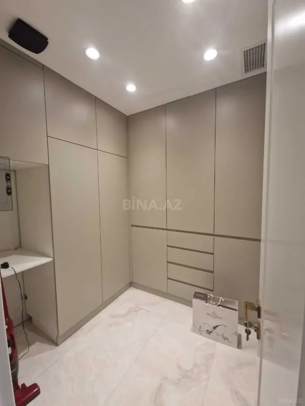 Kirayə verilir 4 otaqlı həyət evi 300 m²