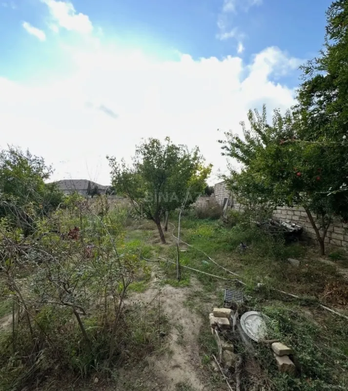 Satılır torpaq sahəsi 18 m²