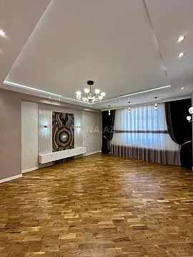 Satılır 3 otaqlı mənzil 120 m² — Bakı, Həzi Aslanov qəs. 3 otaq 120.00 m²