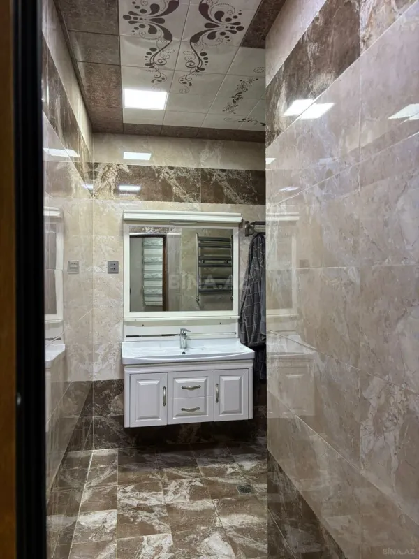 Satılır 7 otaqlı həyət evi 310 m²