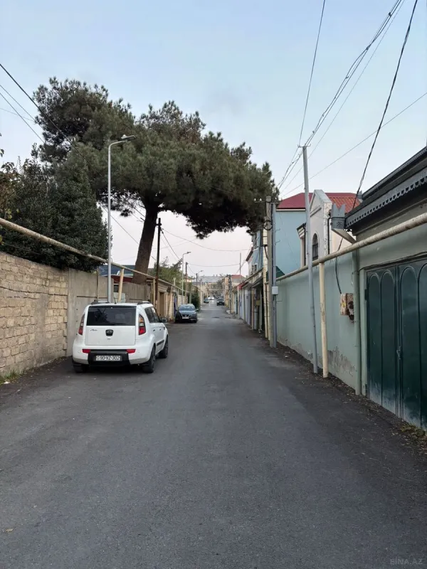 Satılır 7 otaqlı həyət evi 310 m²