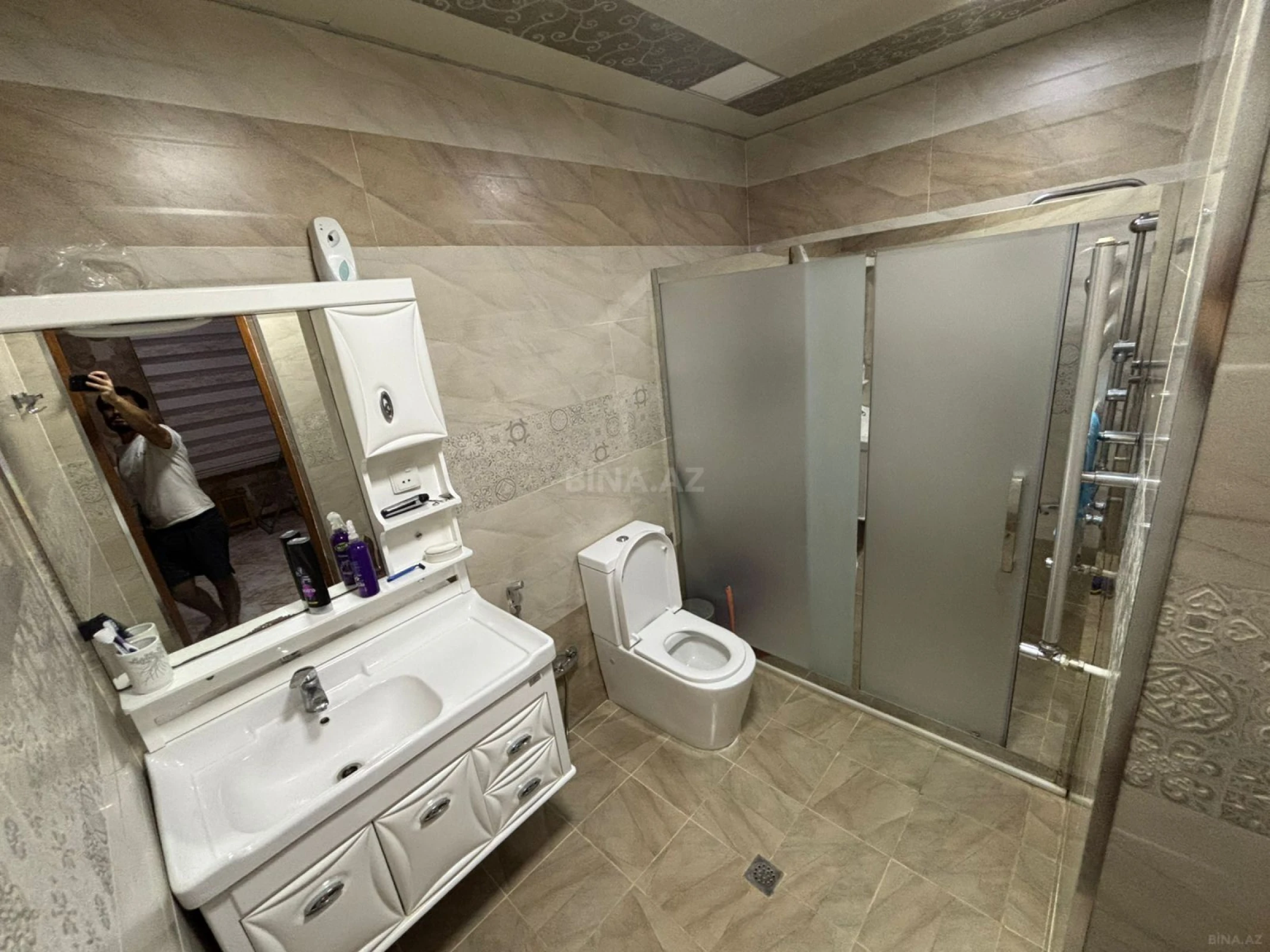 Satılır 7 otaqlı həyət evi 310 m²