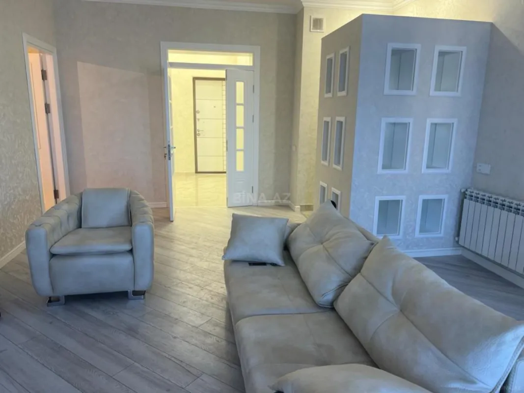 Kirayə verilir 3 otaqlı mənzil 105 m²