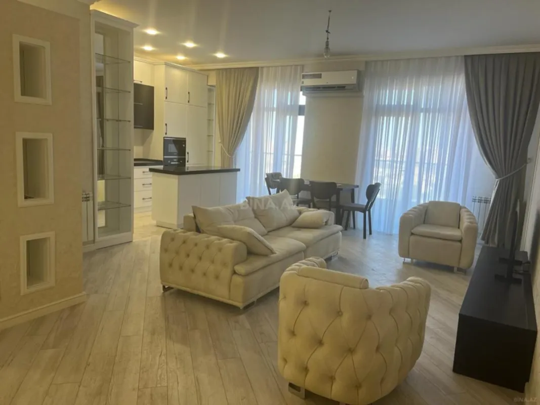Kirayə verilir 3 otaqlı mənzil 105 m²
