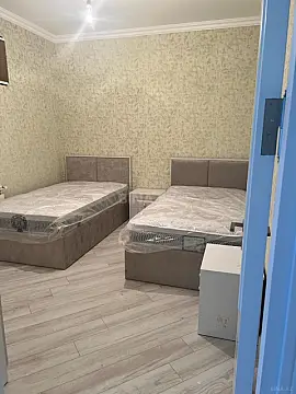 Kirayə verilir 3 otaqlı mənzil 105 m²