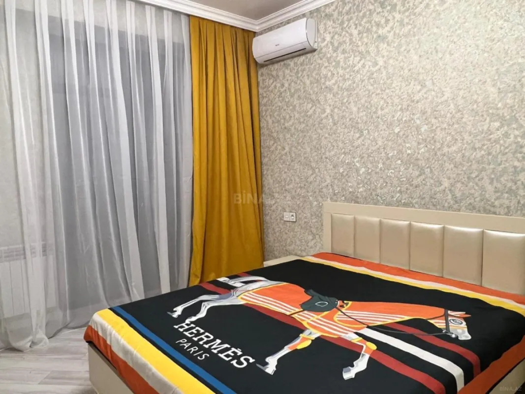 Kirayə verilir 3 otaqlı mənzil 108 m²