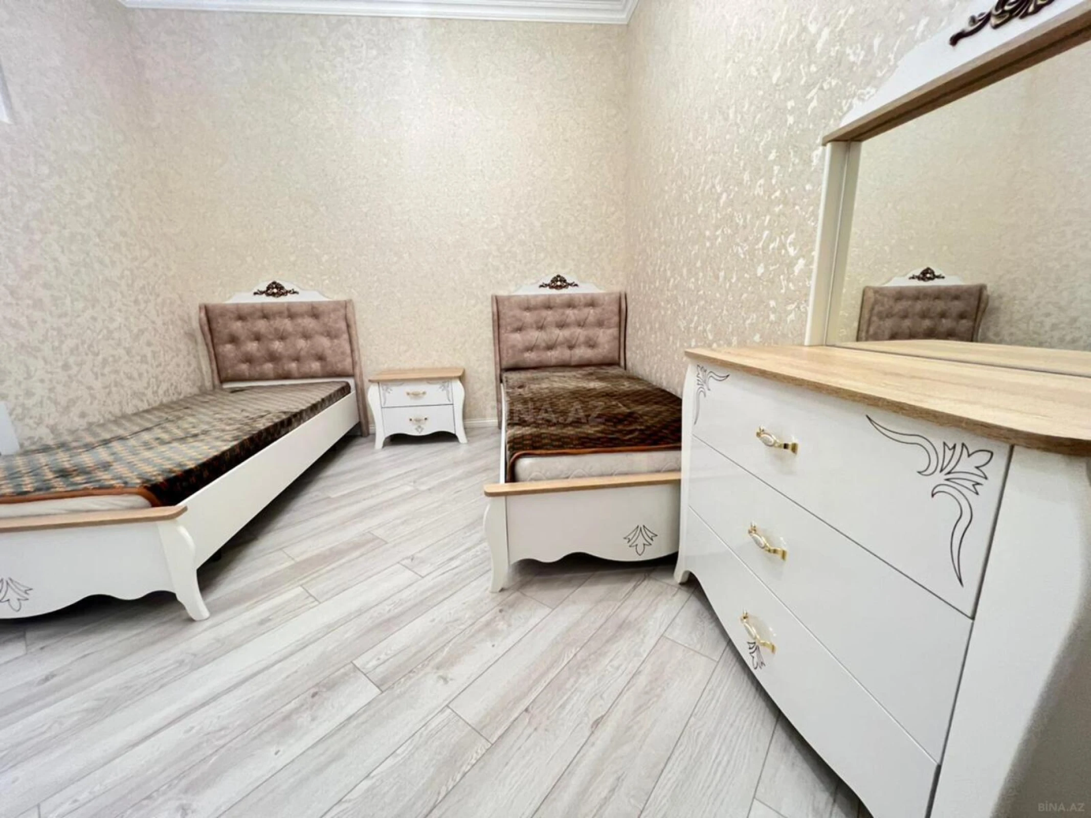 Kirayə verilir 3 otaqlı mənzil 108 m²