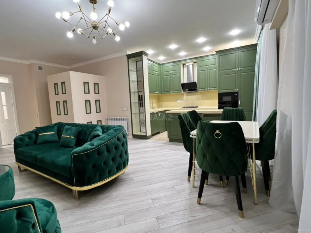 Kirayə verilir 3 otaqlı mənzil 108 m²
