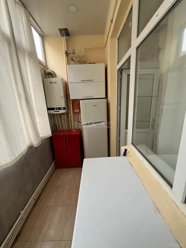Satılır 2 otaqlı mənzil 56 m²