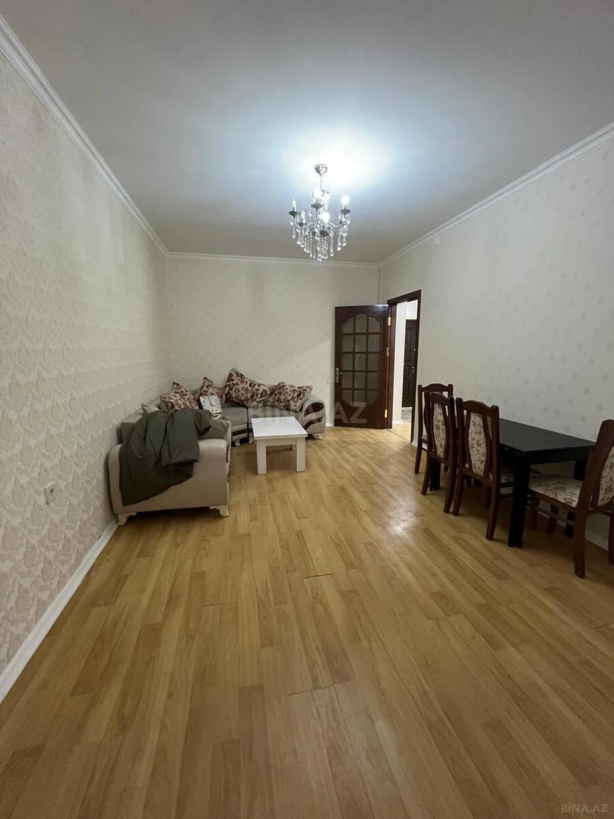 Satılır 2 otaqlı mənzil 56 m²