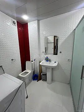 Satılır 2 otaqlı mənzil 56 m²
