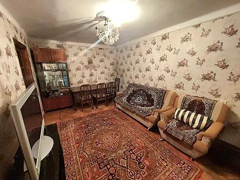 Satılır 3 otaqlı mənzil 60 m²