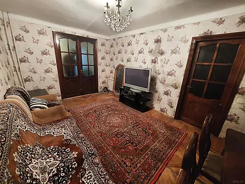 Satılır 3 otaqlı mənzil 60 m² — Bakı 3 otaq 60.00 m²