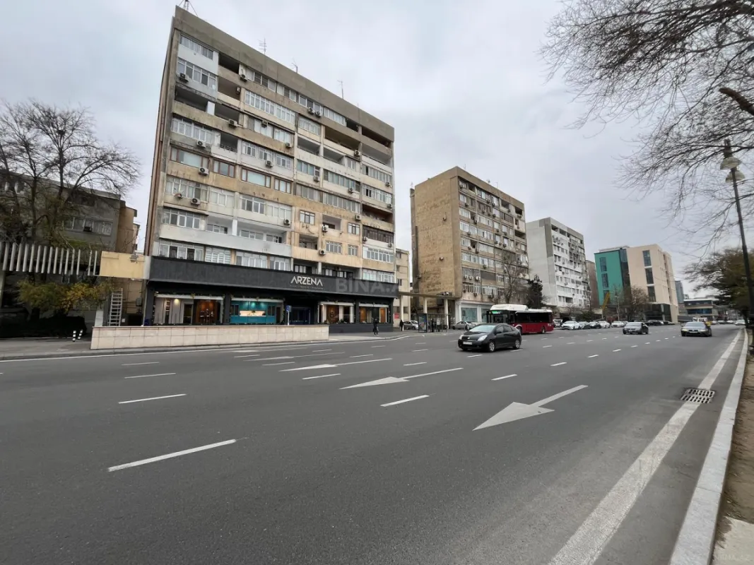 Satılır 3 otaqlı mənzil 60 m²
