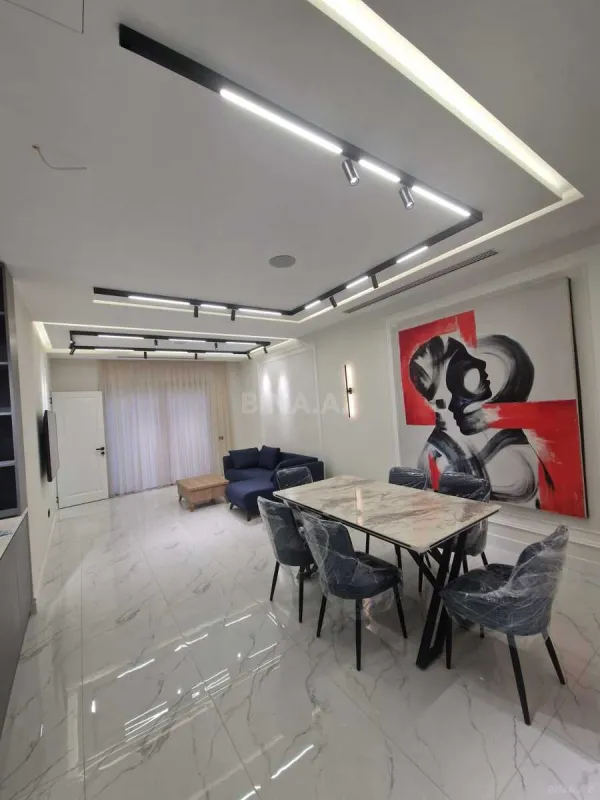 Kirayə verilir 4 otaqlı həyət evi 200 m²