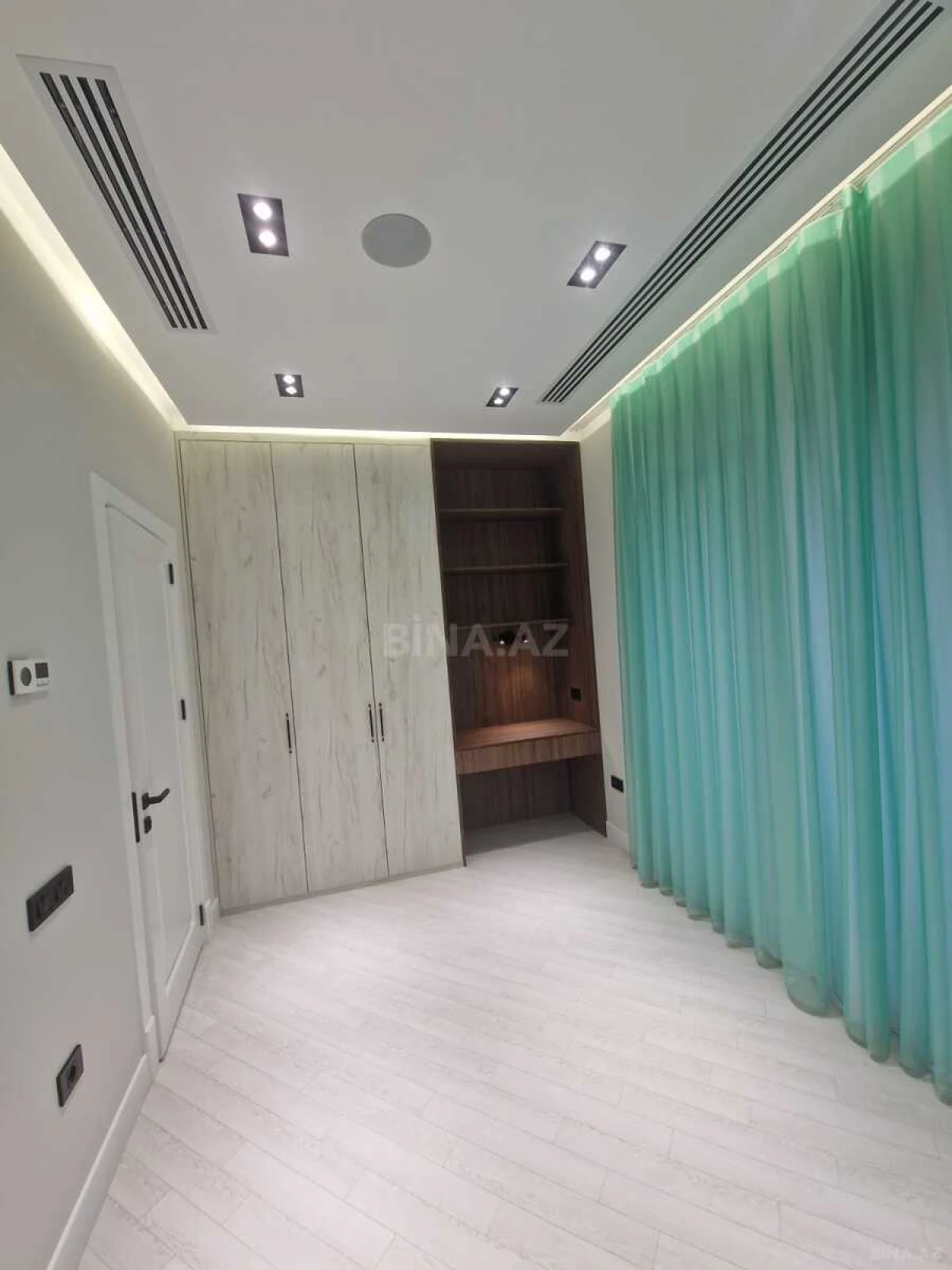 Kirayə verilir 4 otaqlı həyət evi 200 m²