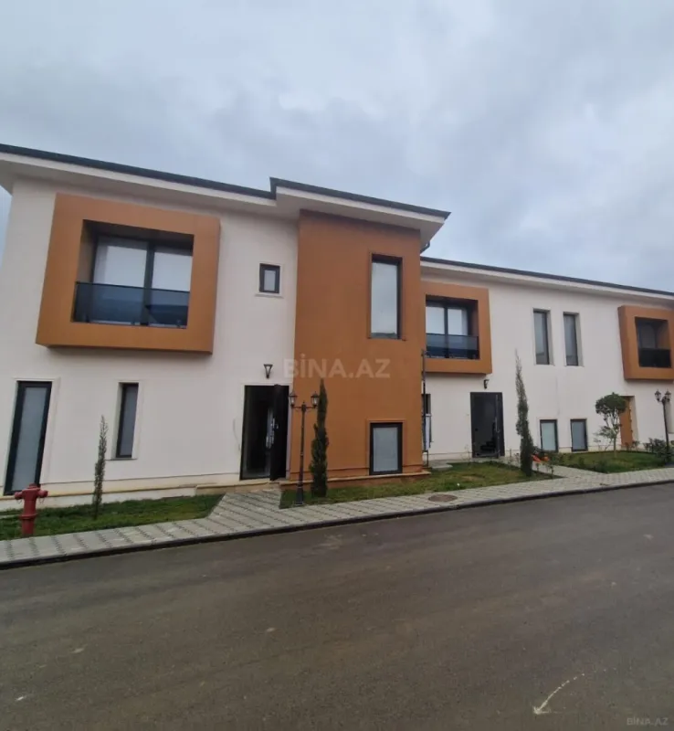 Kirayə verilir 4 otaqlı həyət evi 200 m²