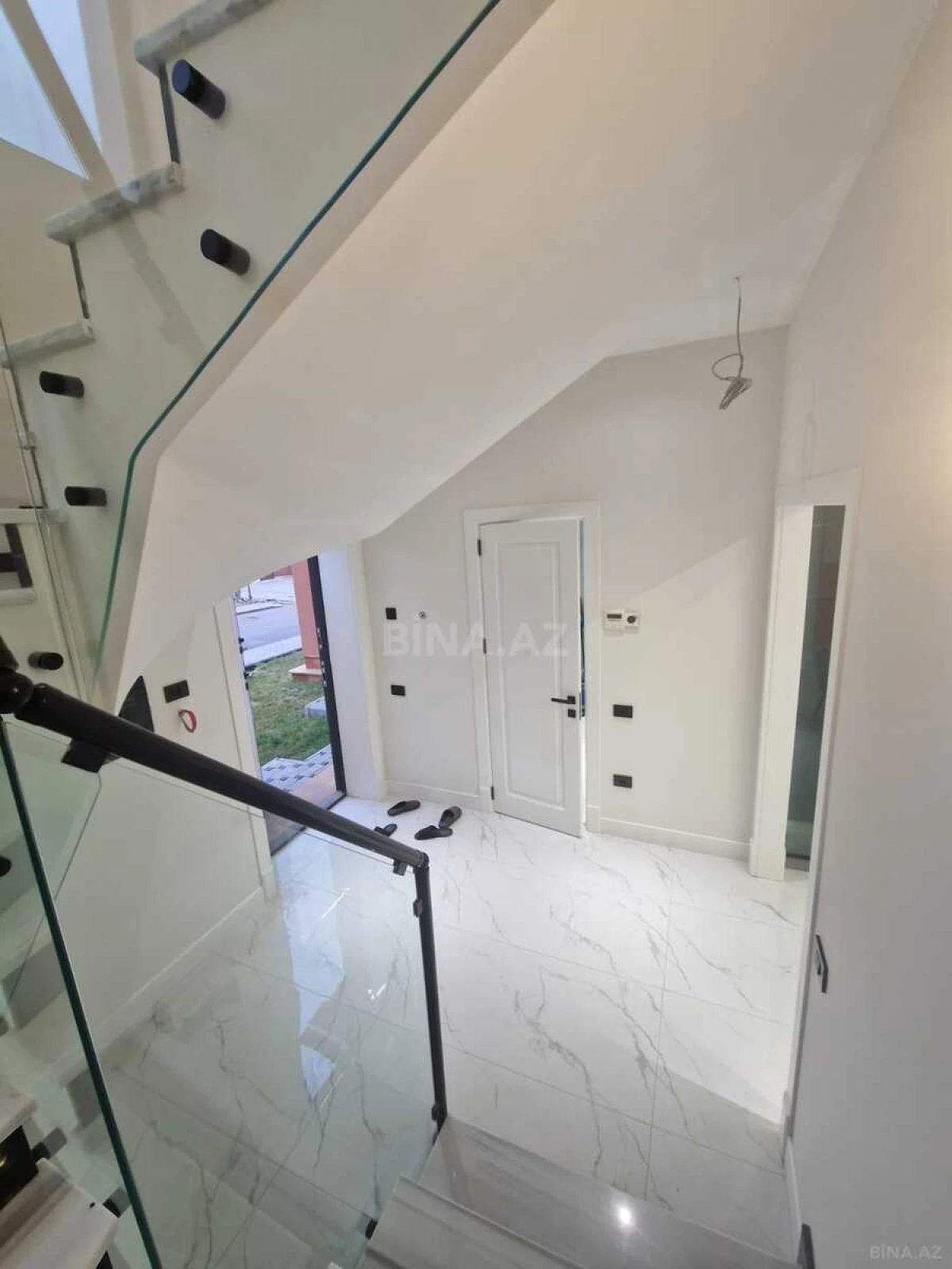 Kirayə verilir 4 otaqlı həyət evi 200 m²