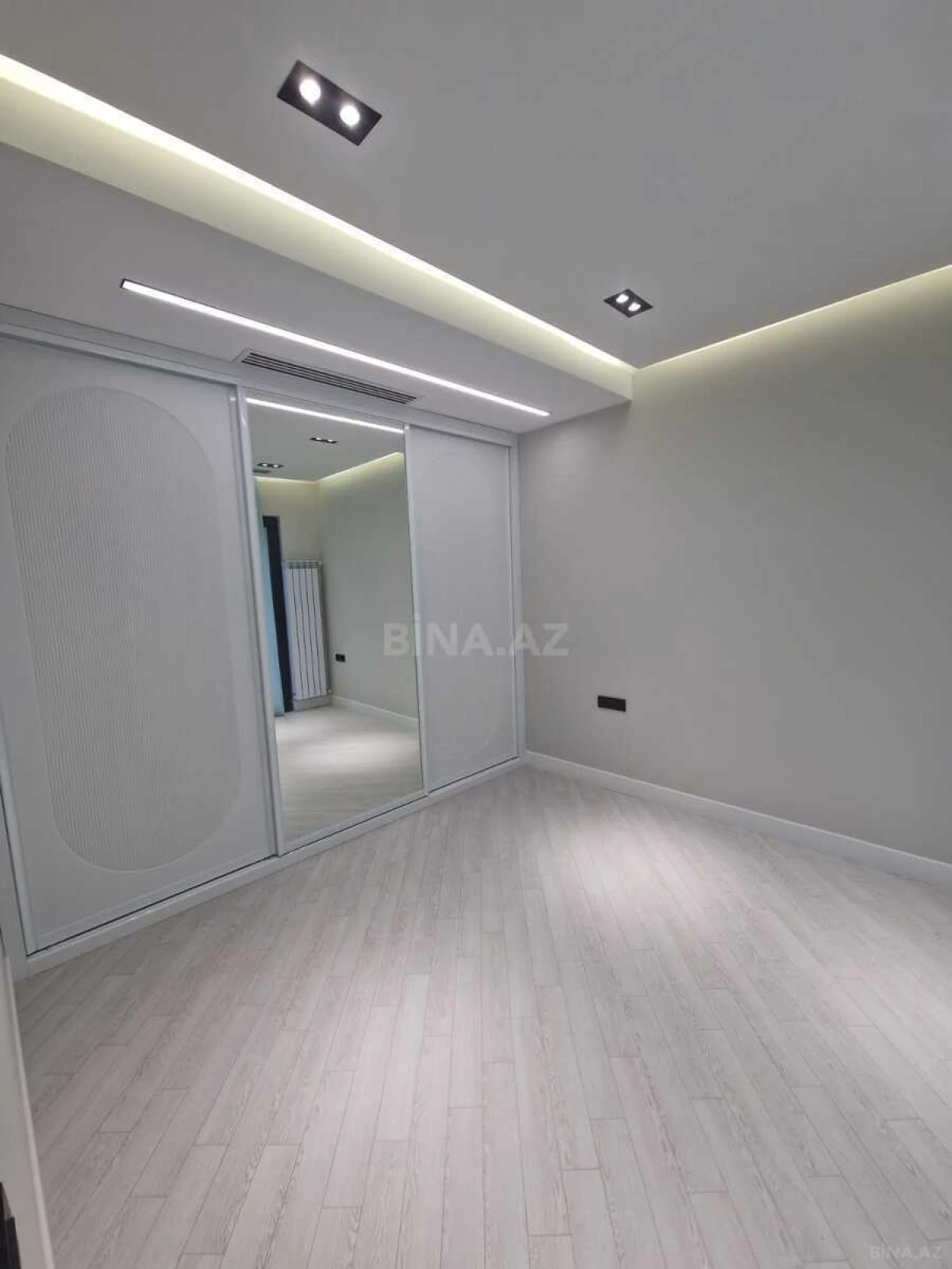 Kirayə verilir 4 otaqlı həyət evi 200 m²
