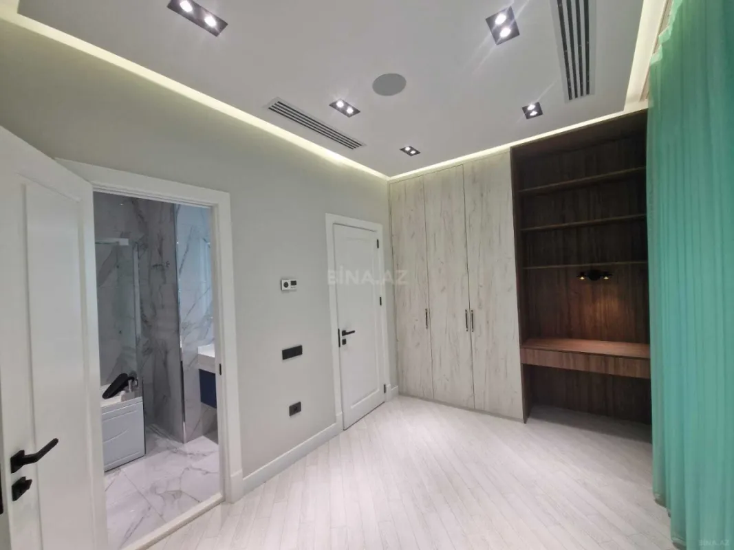 Kirayə verilir 4 otaqlı həyət evi 200 m²
