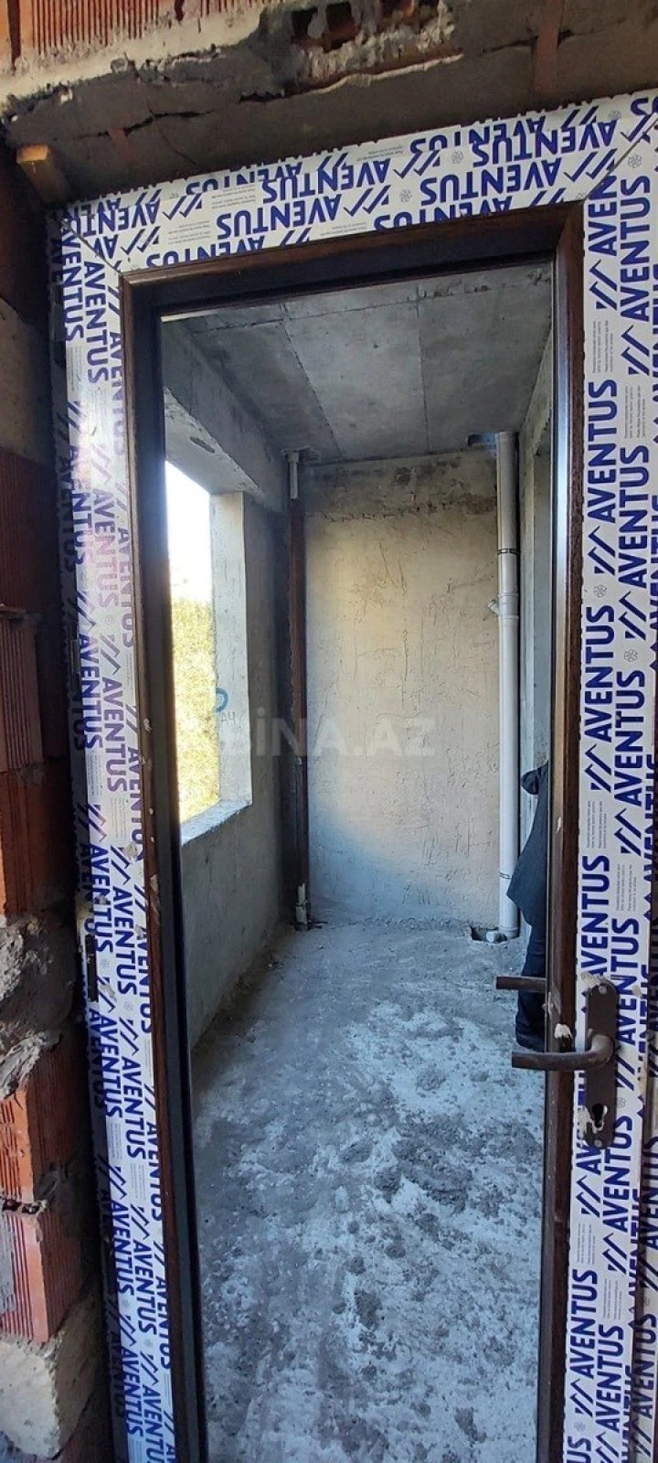 Satılır 1 otaqlı mənzil 60 m²