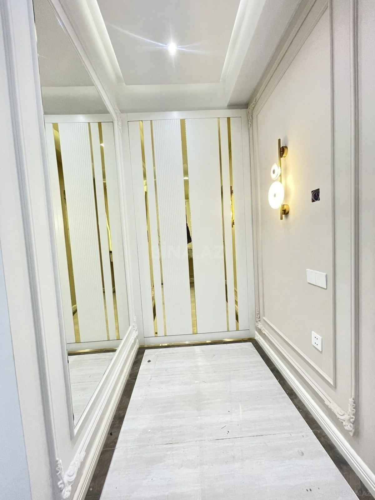 Kirayə verilir 2 otaqlı mənzil 75 m²