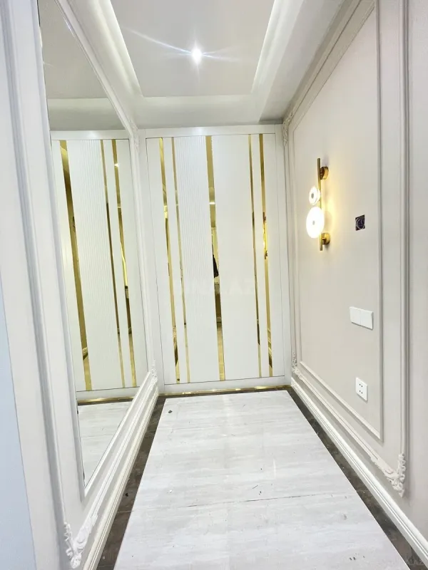 Kirayə verilir 2 otaqlı mənzil 75 m²