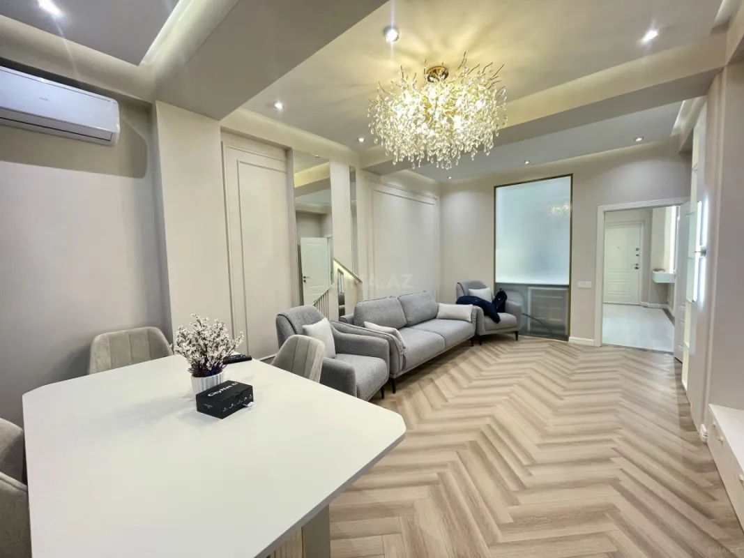 Kirayə verilir 2 otaqlı mənzil 75 m²