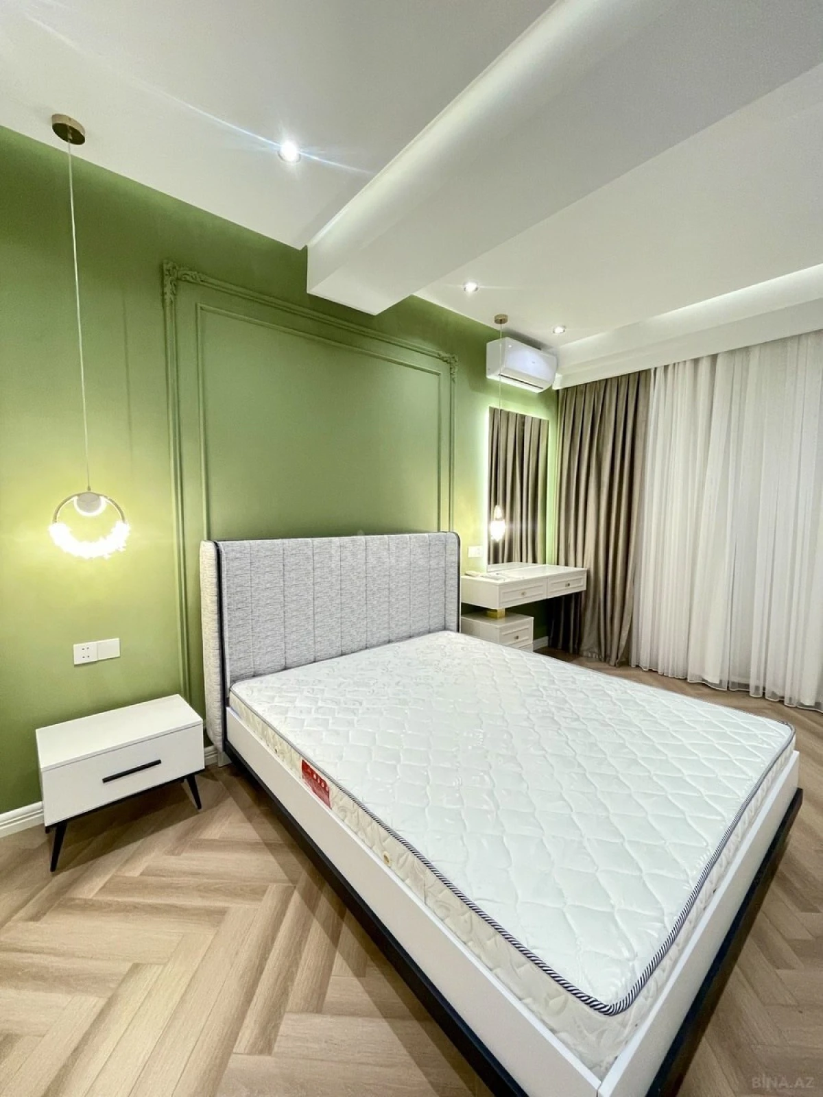 Kirayə verilir 2 otaqlı mənzil 75 m²