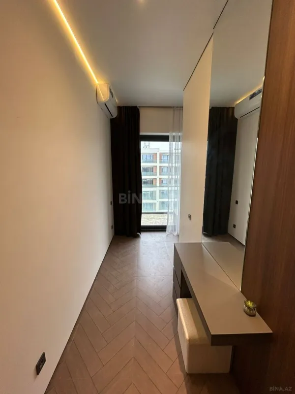 Satılır 1 otaqlı mənzil 57 m²