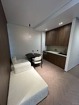 Satılır 1 otaqlı mənzil 57 m²