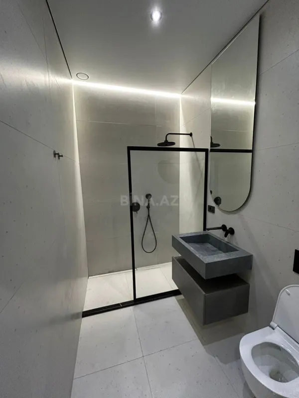 Satılır 1 otaqlı mənzil 57 m²