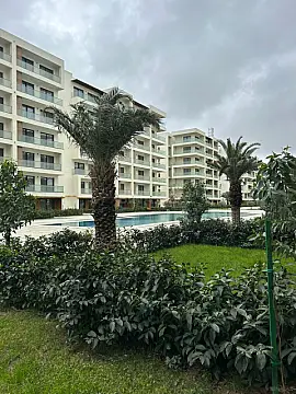 Satılır 1 otaqlı mənzil 57 m²