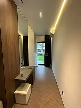Satılır 1 otaqlı mənzil 57 m²