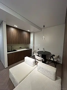 Satılır 1 otaqlı mənzil 57 m²