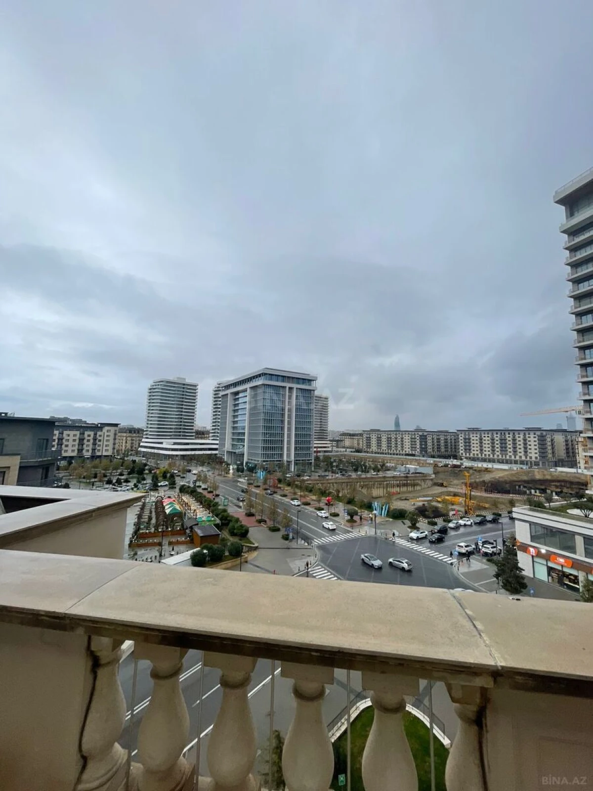 Satılır 1 otaqlı mənzil 45 m²