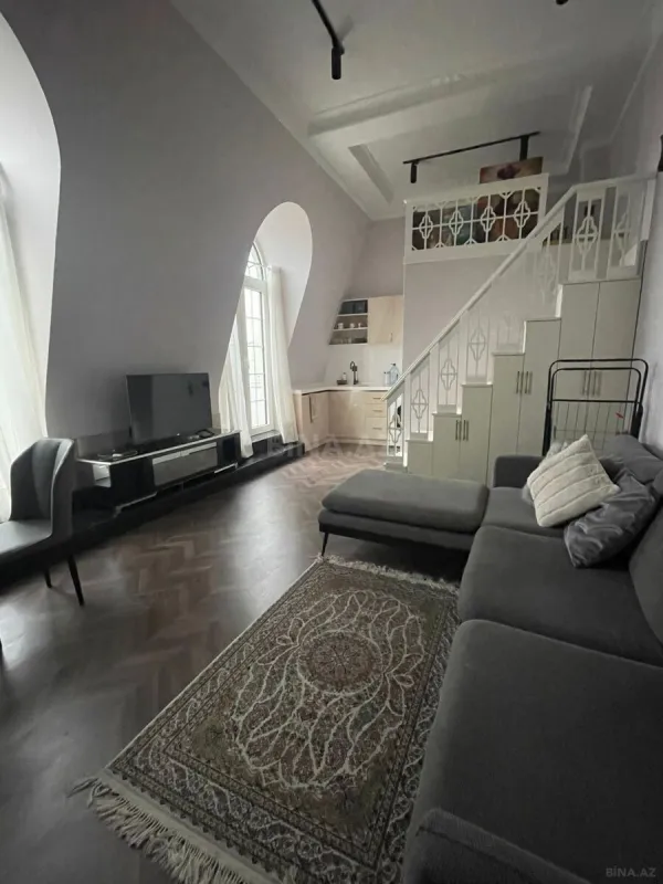 Satılır 1 otaqlı mənzil 45 m²