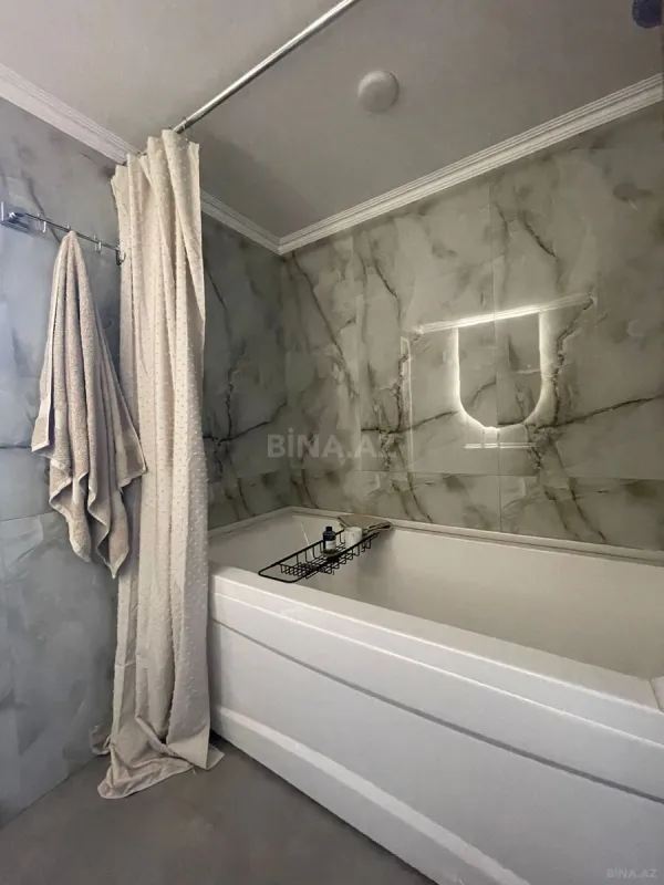 Satılır 1 otaqlı mənzil 45 m²