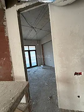 Satılır 4 otaqlı mənzil 200 m²