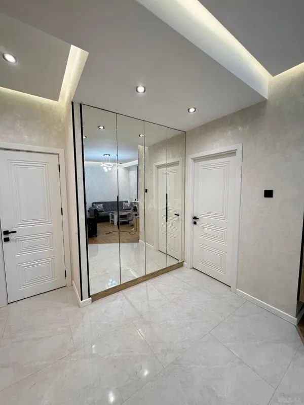 Kirayə verilir 3 otaqlı mənzil 100 m²