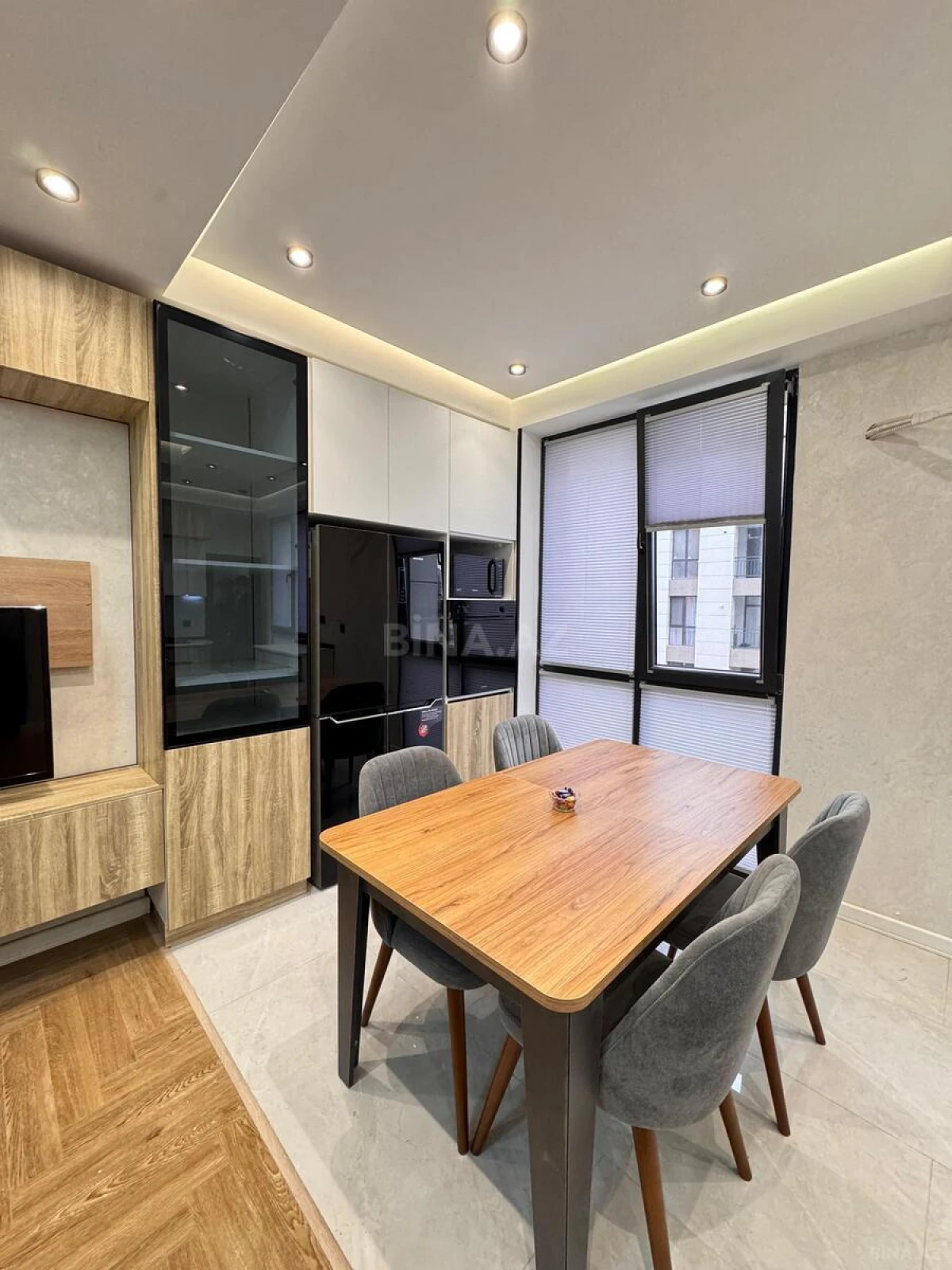 Kirayə verilir 3 otaqlı mənzil 100 m²