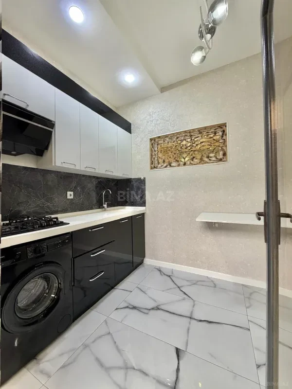 Satılır 2 otaqlı mənzil 61 m²
