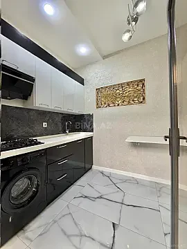 Satılır 2 otaqlı mənzil 61 m²