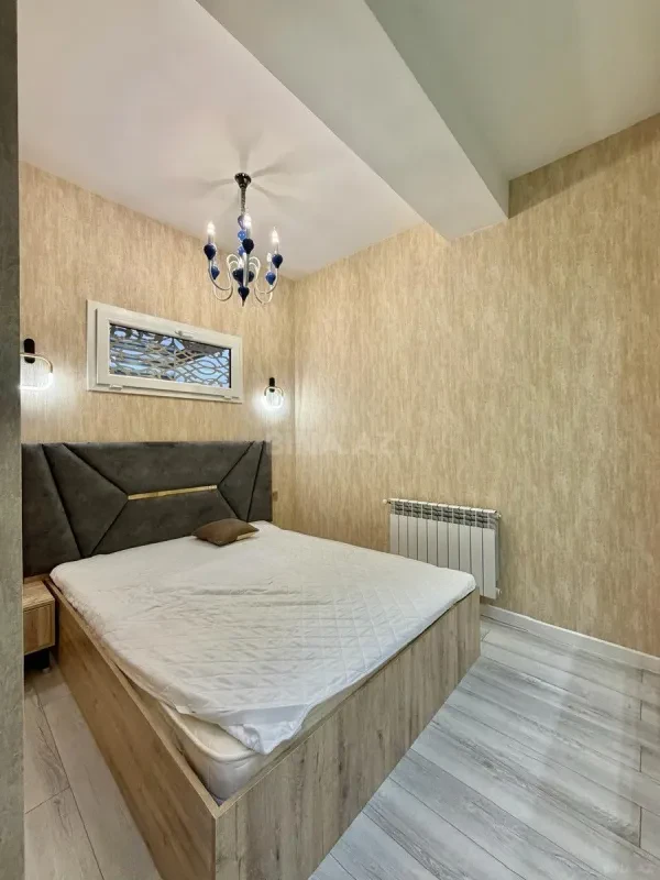 Satılır 2 otaqlı mənzil 61 m²