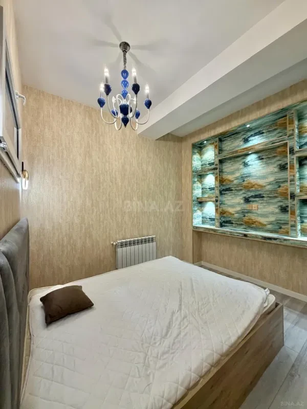 Satılır 2 otaqlı mənzil 61 m²