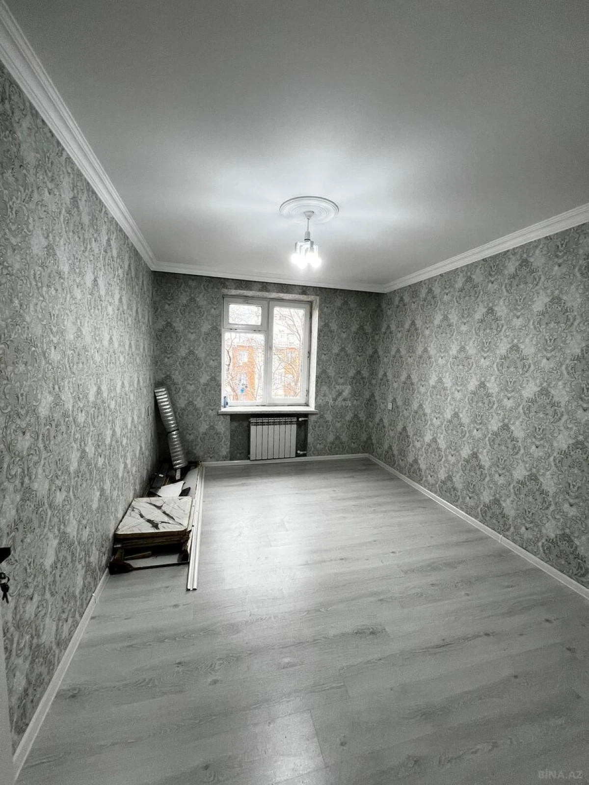 Satılır 3 otaqlı mənzil 50 m²