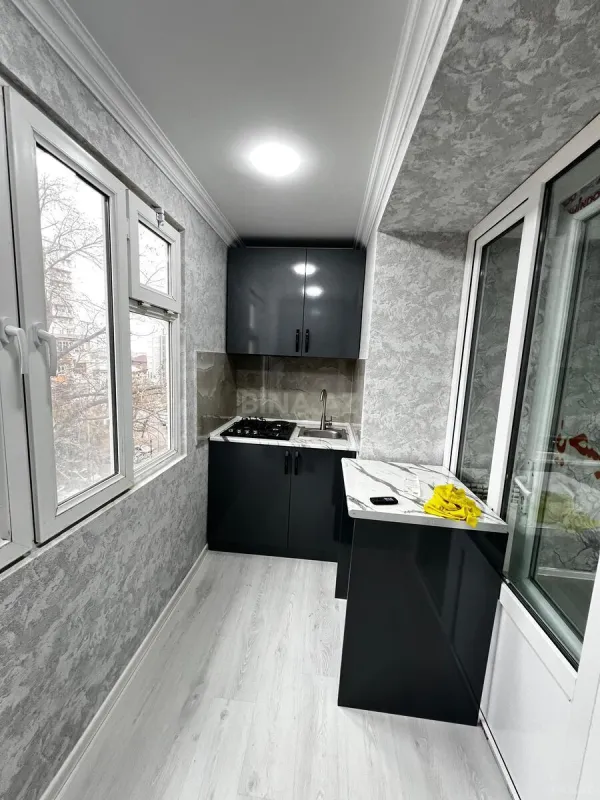 Satılır 3 otaqlı mənzil 50 m²